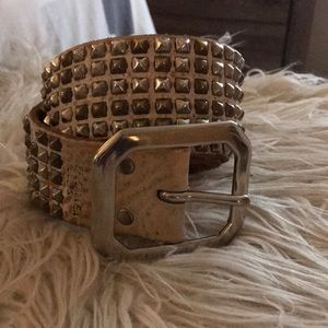 Excellent Condition Jeff Gallea Belt- ❤️